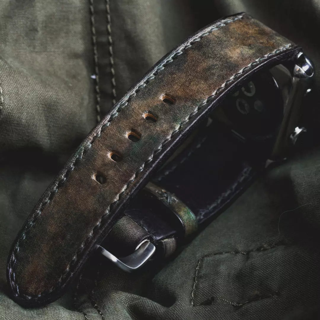 "Camoflage" Hand-dyed Cowhide leather strap Woodland Camo (For Apple Watch) Wotancraft