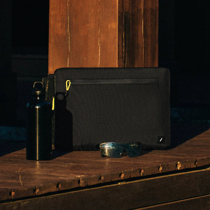 Ultralight Sleeve for MacBook 16" Native Union