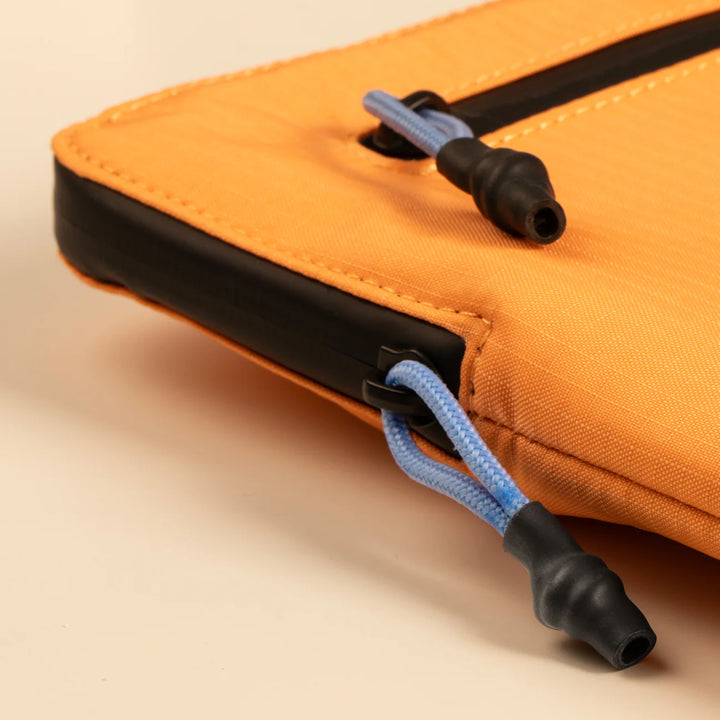 Ultralight Sleeve for MacBook 16" Native Union