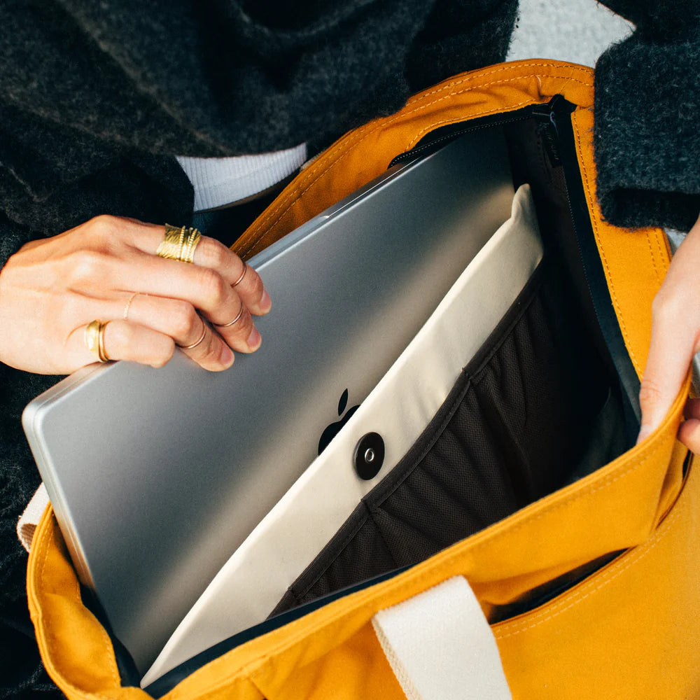 W.F.A Tote Bag Pro Native Union