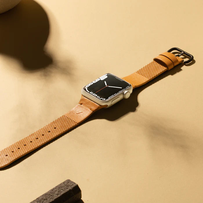 (Re)Classic Band for Apple Watch Ultra & 42 / 44 / 45mm Native Union