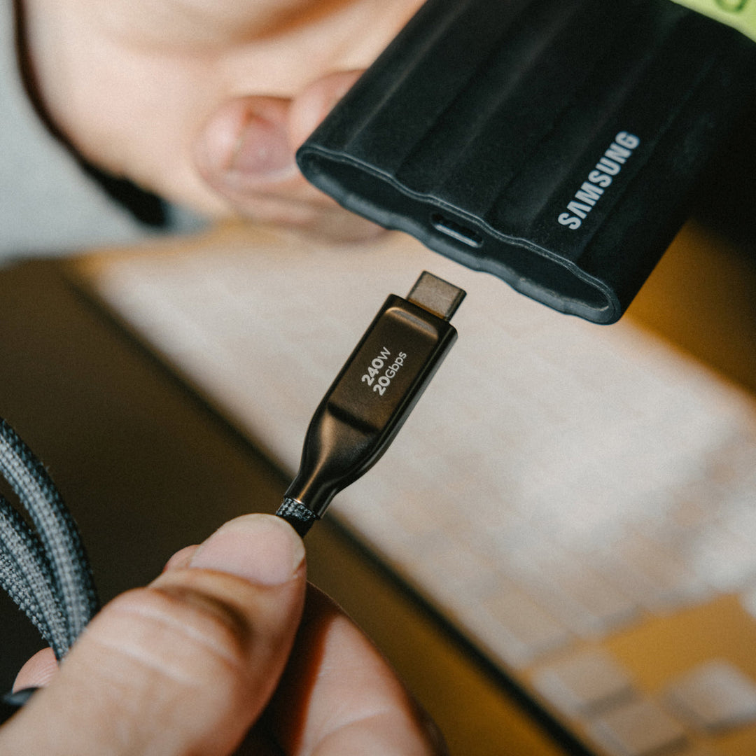 USB4 Data Cable Nomad