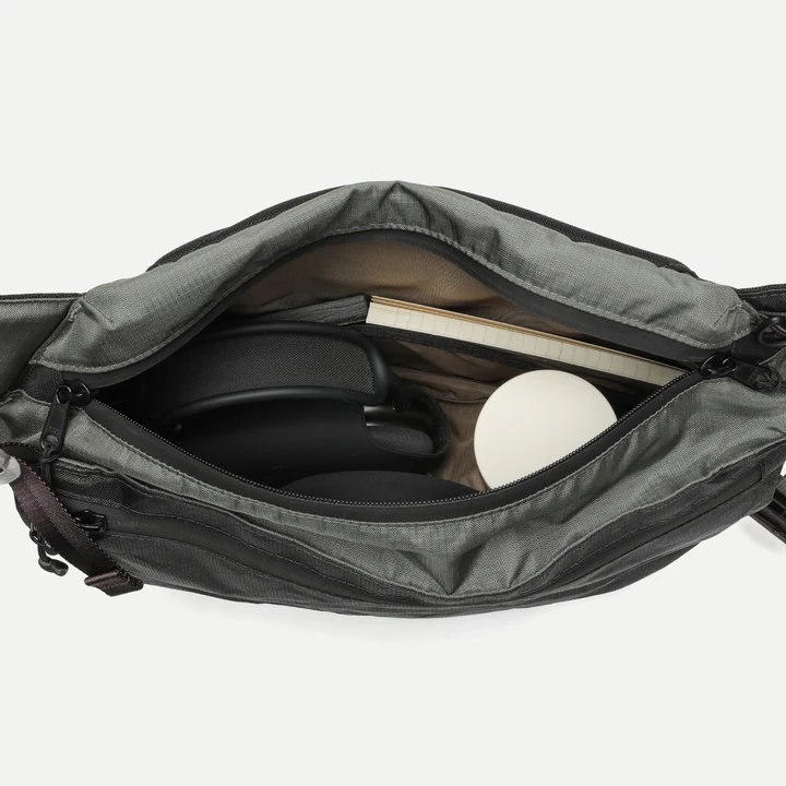 Unit Shoulder Bag - RND Edition - Ultra - Greyscale Dsptch