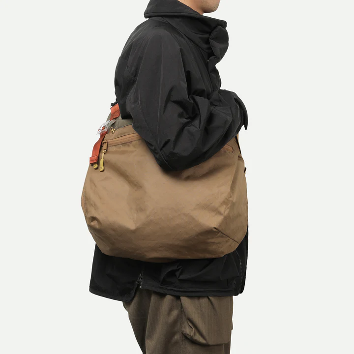 Unit Shoulder Bag - RND Edition - Ultra - Greyscale Dsptch