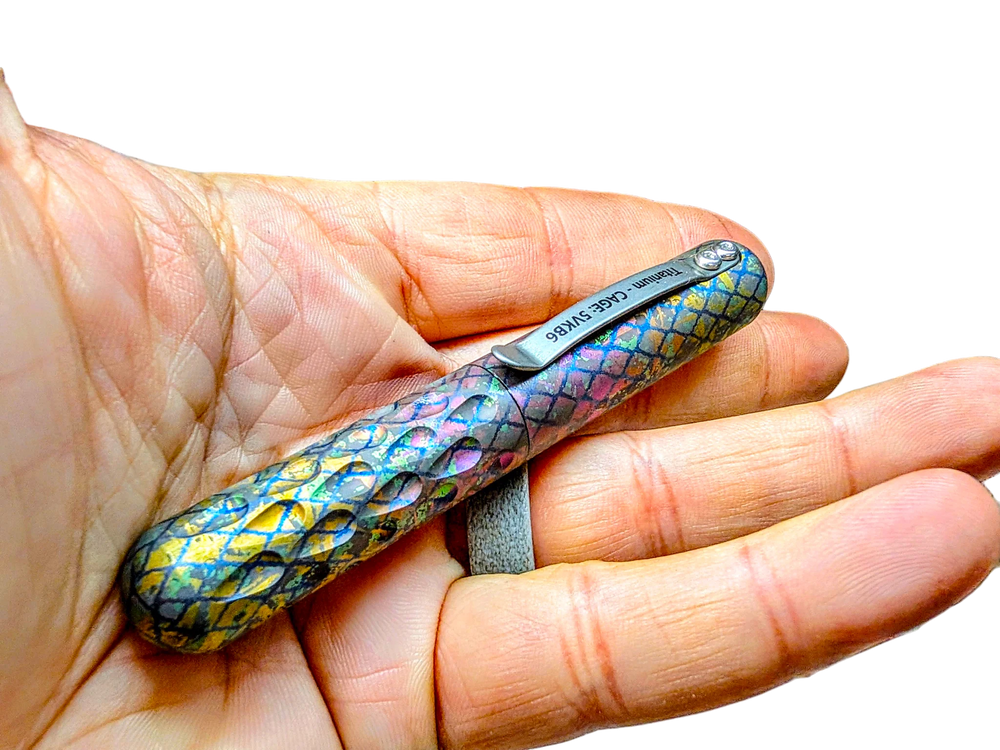 Signator Junior - Titanium Permanent Marker / Vault by Maratac® Chaotic Aurora Pattern Countycomm