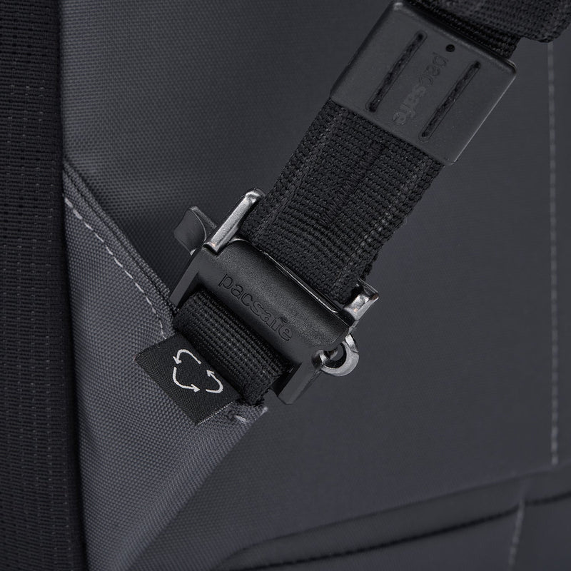 Pacsafe® EXP 28L Anti-Theft Backpack Pacsafe
