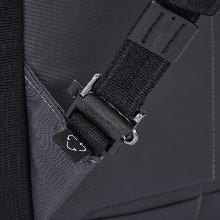 Pacsafe® EXP 28L Anti-Theft Backpack Pacsafe