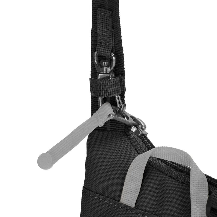 Pacsafe® GO Anti-Theft Tech Crossbody Pacsafe