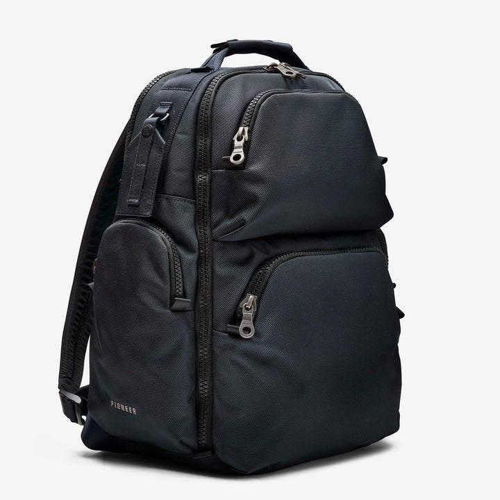 Panda Pack Pioneer Carry