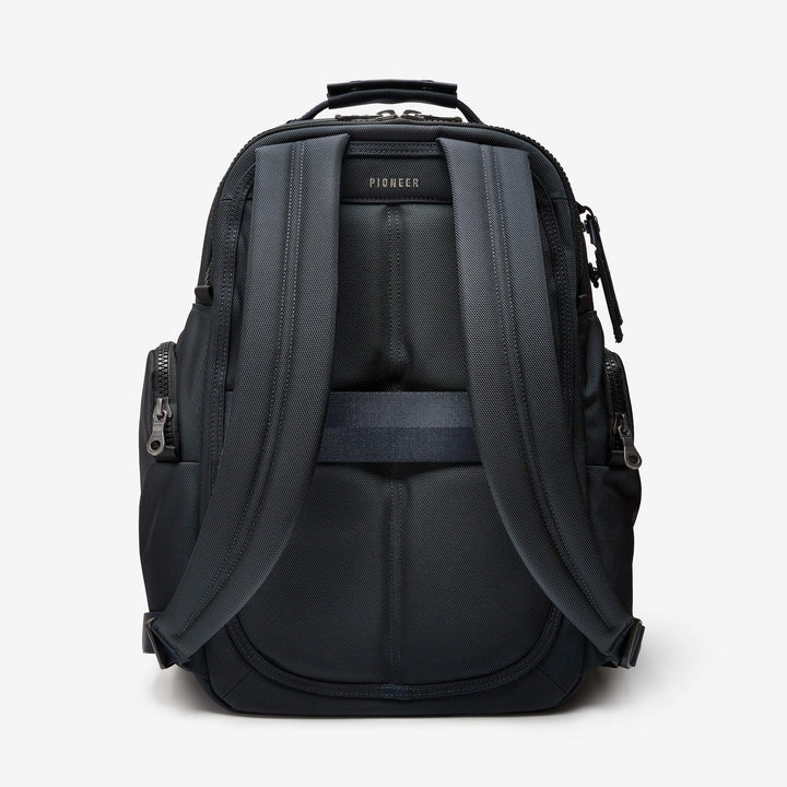Panda Pack Pioneer Carry