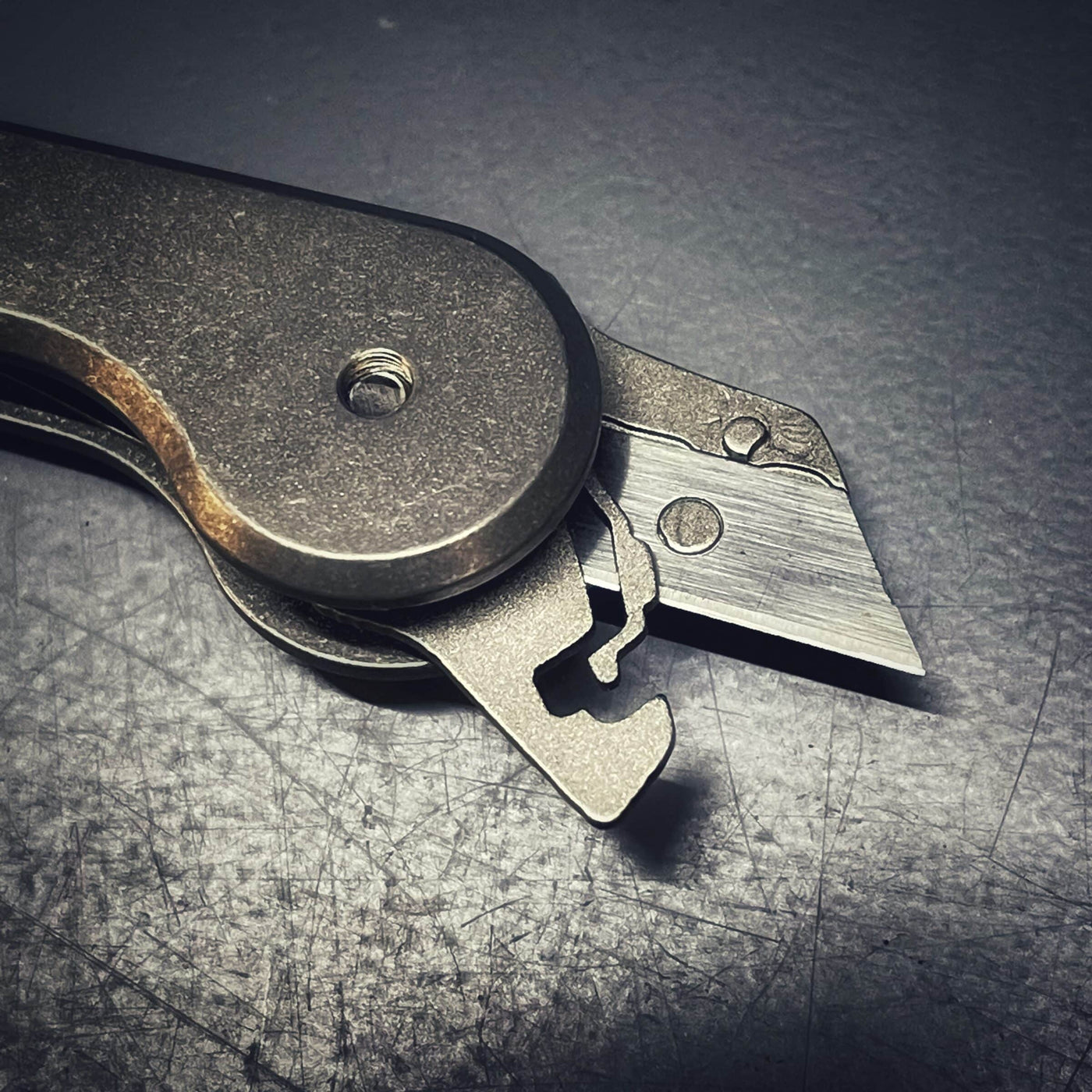 Keybar - Tool Insert Set: Mini Utility Tool & Phillips Screwdriver with Locking Plate