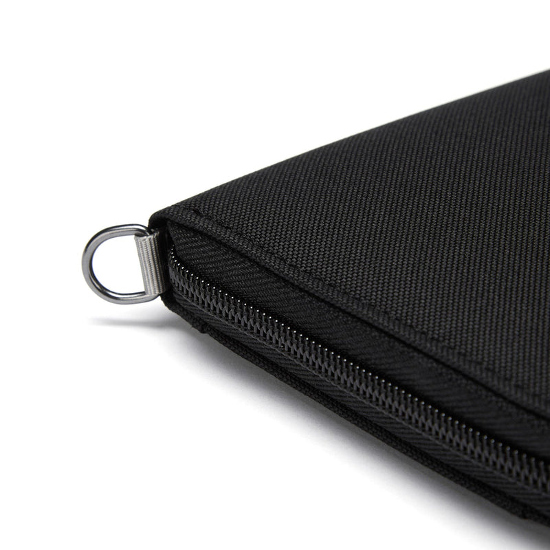 Pacsafe® RFIDsafe™ RFID blocking compact travel organizer FEVERGUY