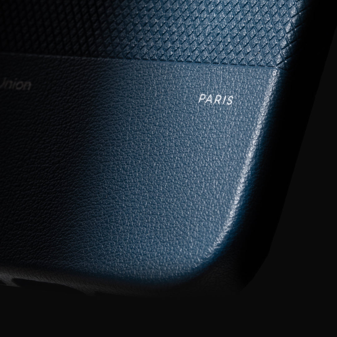 (Re)Classic Case for iPhone 17 Native Union