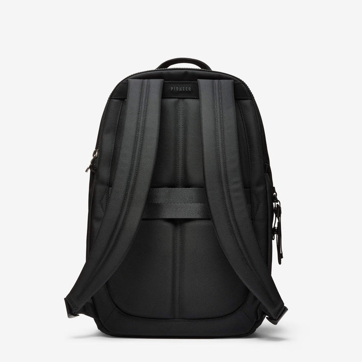 Savant Pack 2.0 Pioneer Carry