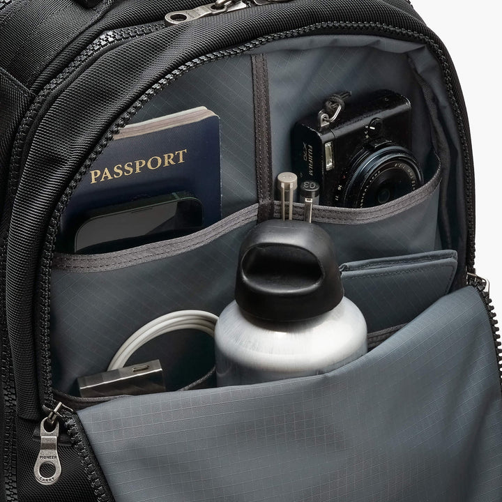 Savant Pack 2.0 Pioneer Carry