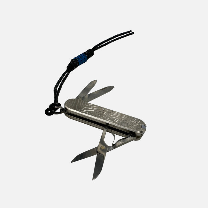 58mm Titanium Scales + Classic Swiss Army Knife Kit Countycomm