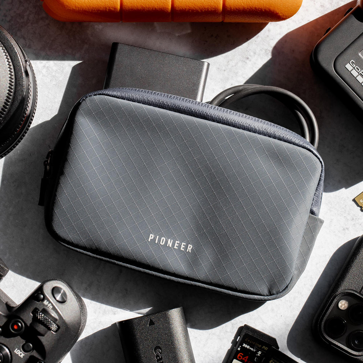 Commuter Zip Wallet Pioneer Carry