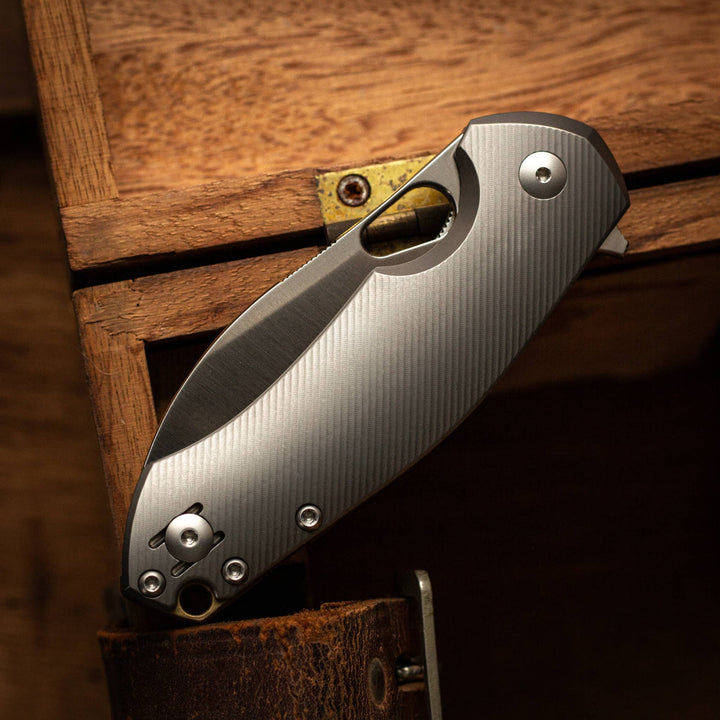 ACE Biblio XL - Titanium Magnacut GiantMouse