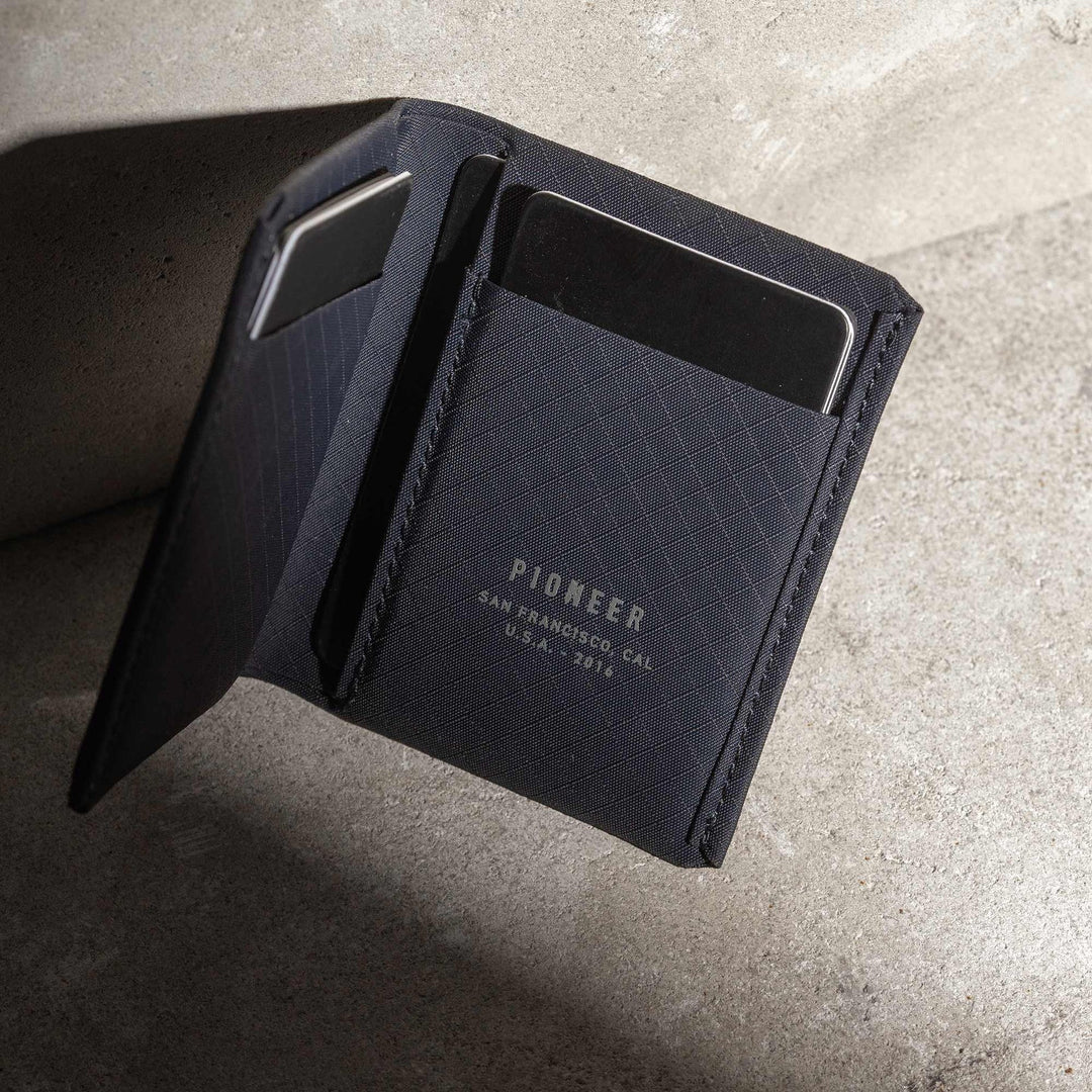 Matter Bifold Pioneer Carry