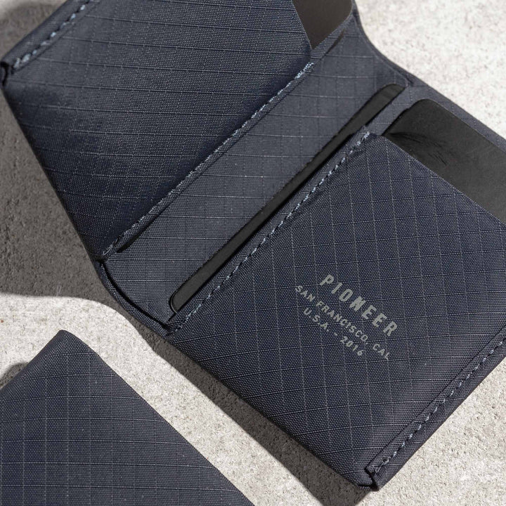Matter Bifold Pioneer Carry