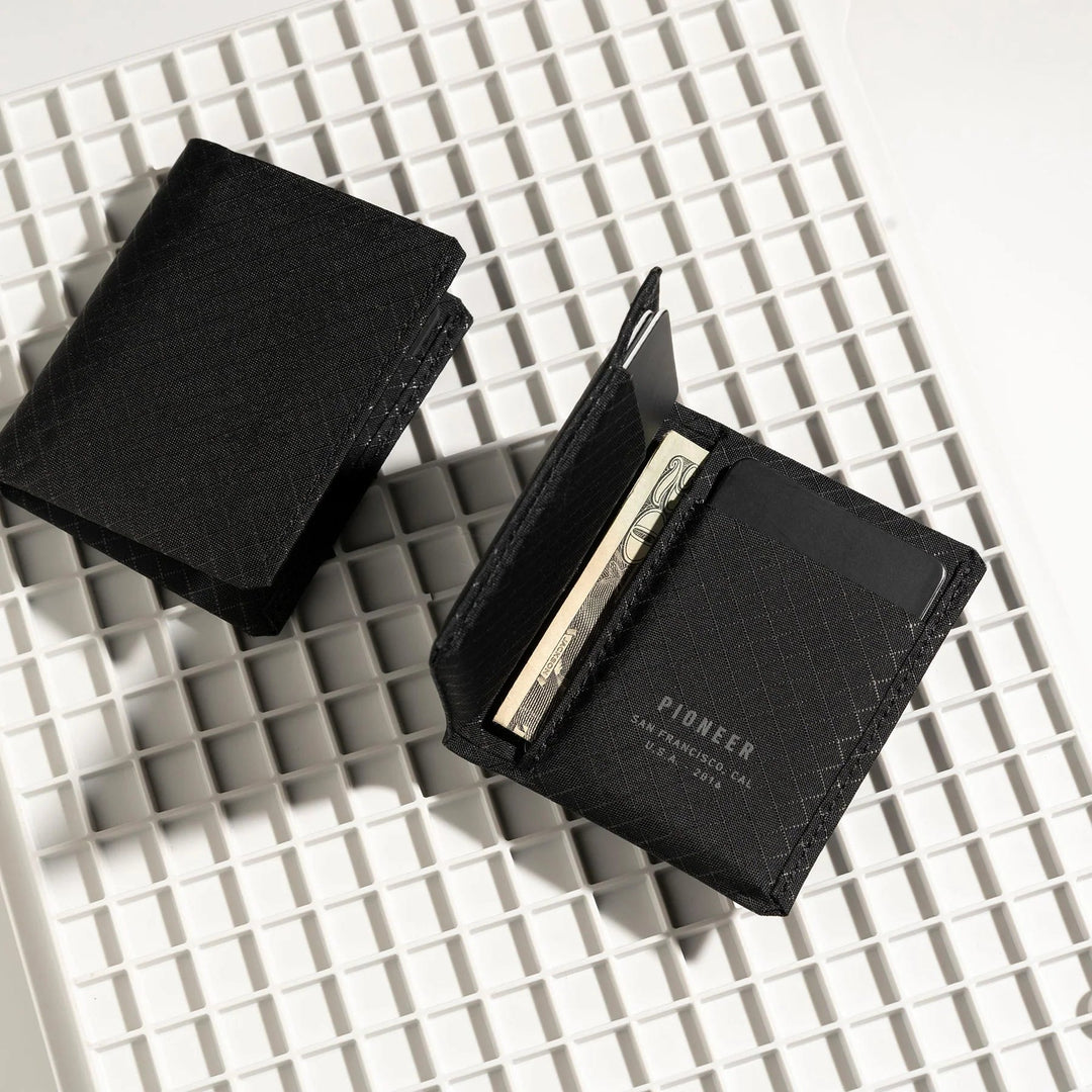 Matter Bifold Pioneer Carry