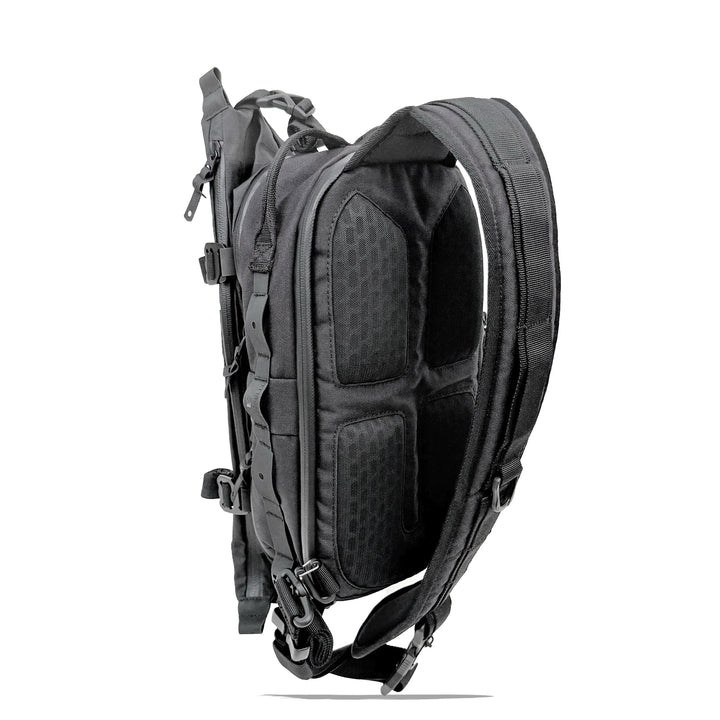 X-PAK SPORT Sling(M) | Estimated ship date early July. Code of Bell