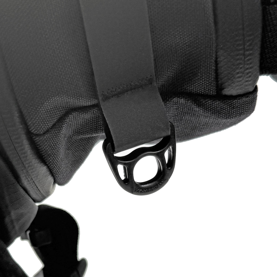 X-PAK SPORT Sling(M) | Estimated ship date early July. Code of Bell