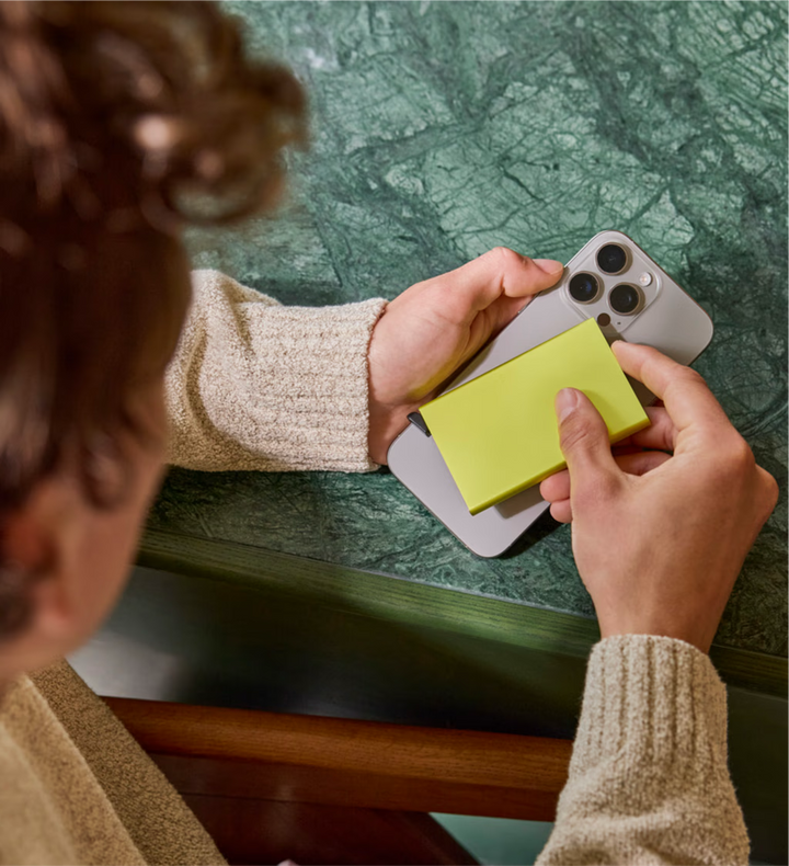 Card Protector for MagSafe Secrid