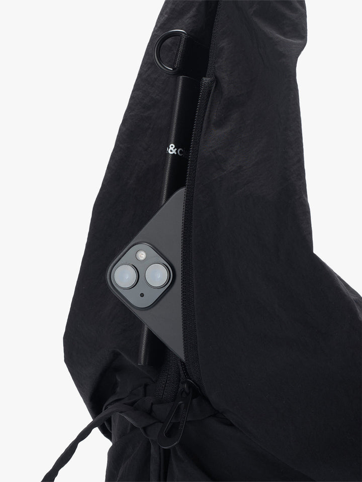 Po L Smooth Black côte&ciel