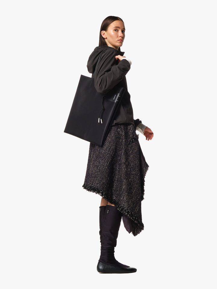 Todd Satellite Black côte&ciel