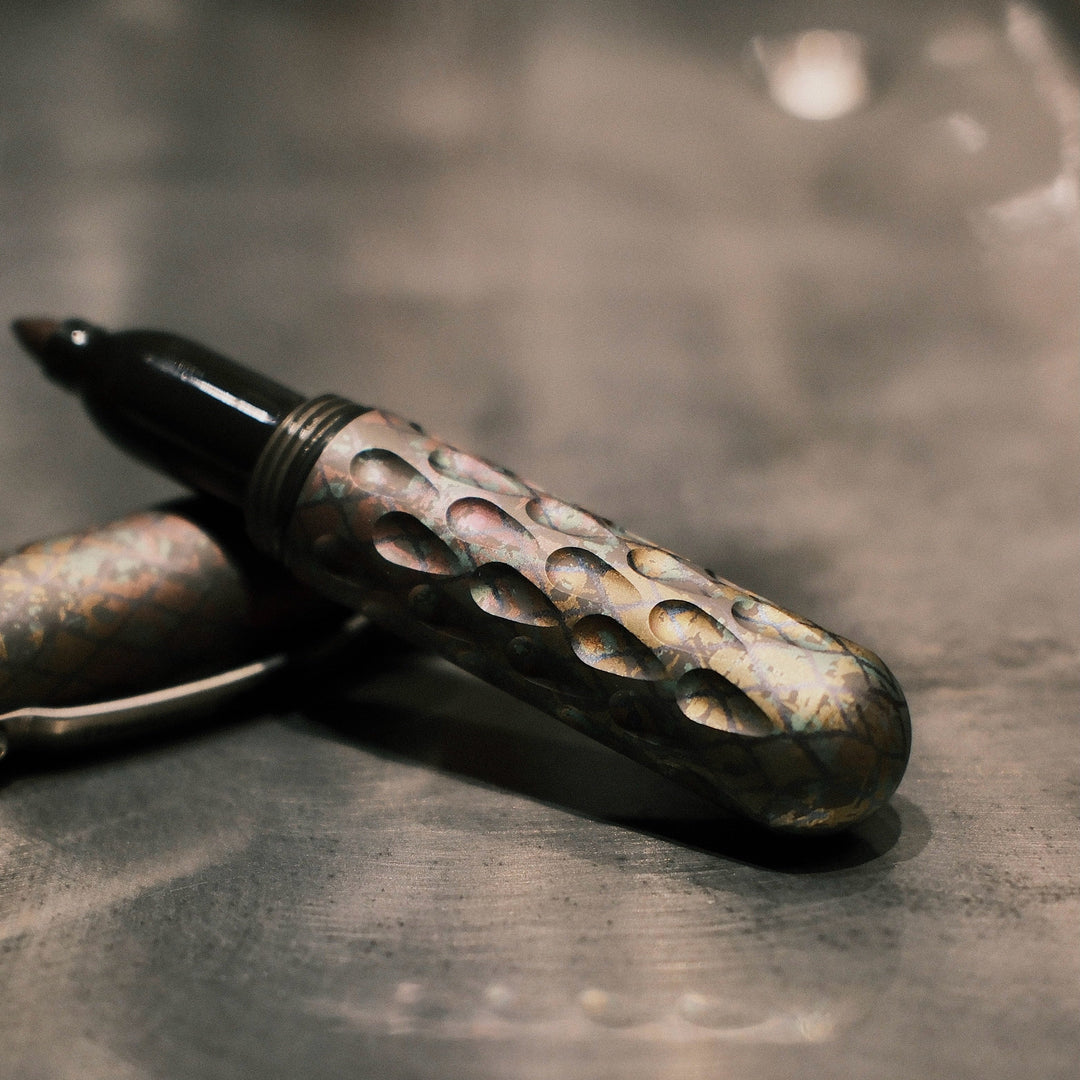 Signator Junior - Titanium Permanent Marker / Vault by Maratac® Chaotic Aurora Pattern Countycomm