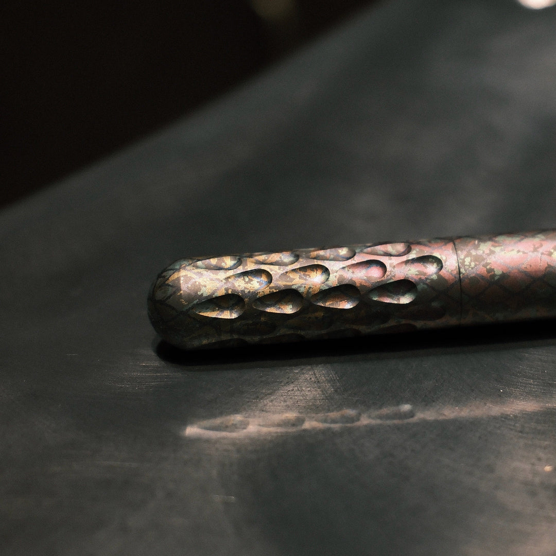 Signator Junior - Titanium Permanent Marker / Vault by Maratac® Chaotic Aurora Pattern Countycomm