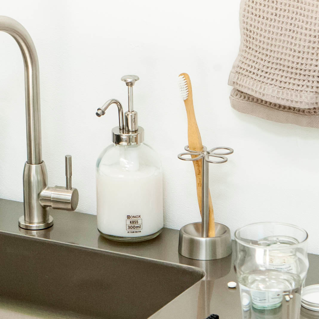 4 Holes Toothbrush Holder / SATIN DULTON