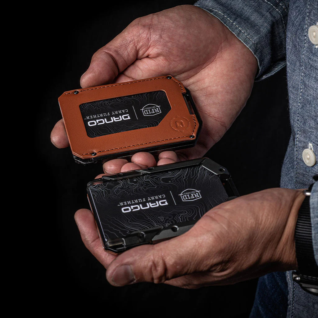 M4 MAVERICK™ RAIL WALLET Dango