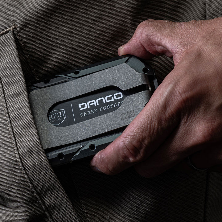 M4 MAVERICK™ 導軌錢包 配鈦錢夾