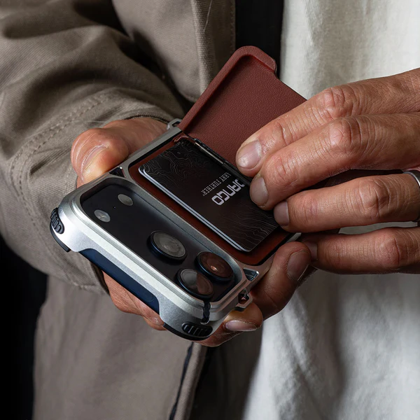 MagSafe Lite Wallet Dango