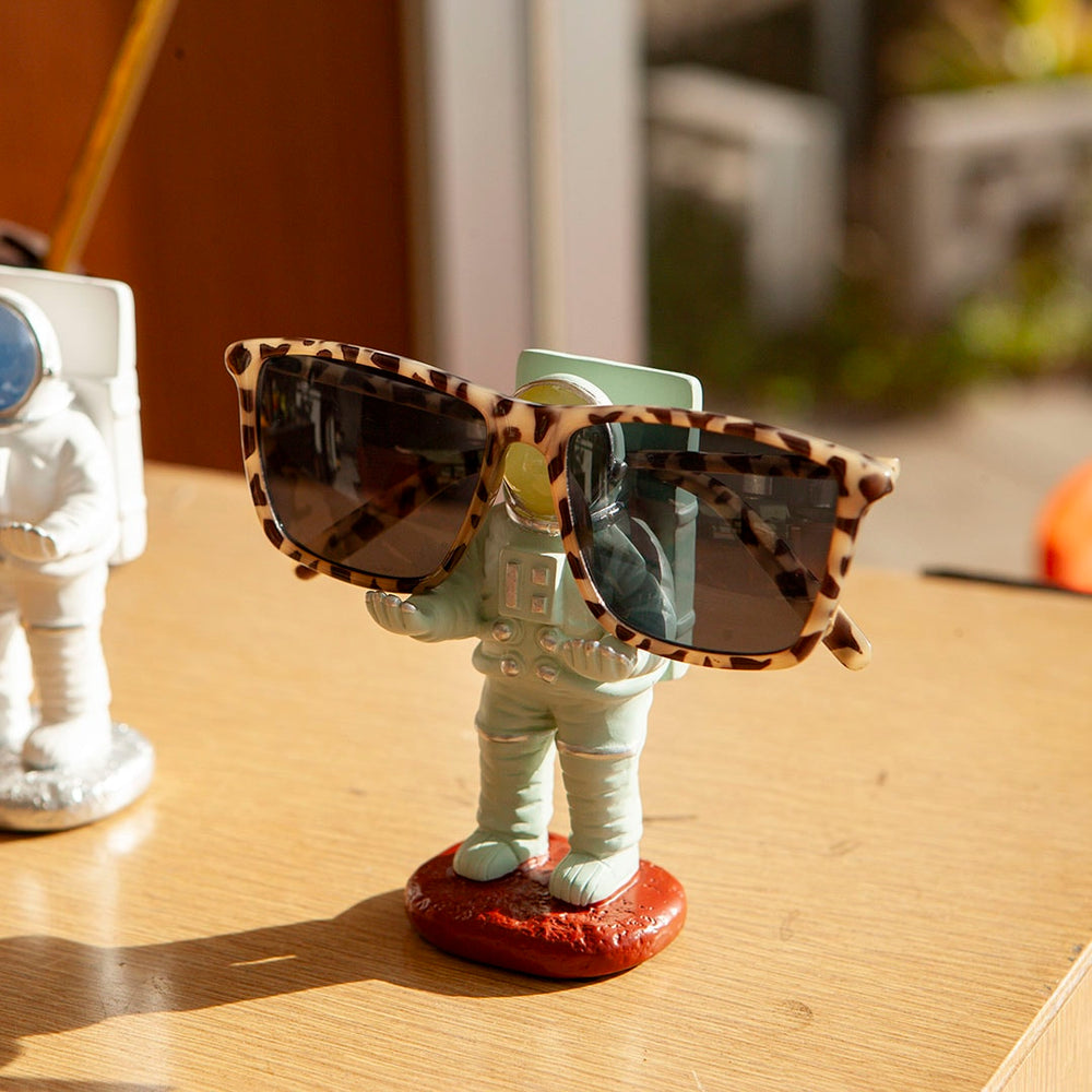 Astronaut Glasses Holder DULTON