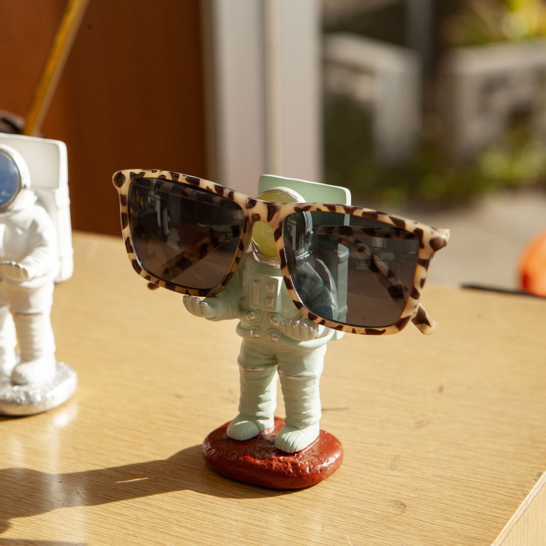 Astronaut Glasses Holder DULTON