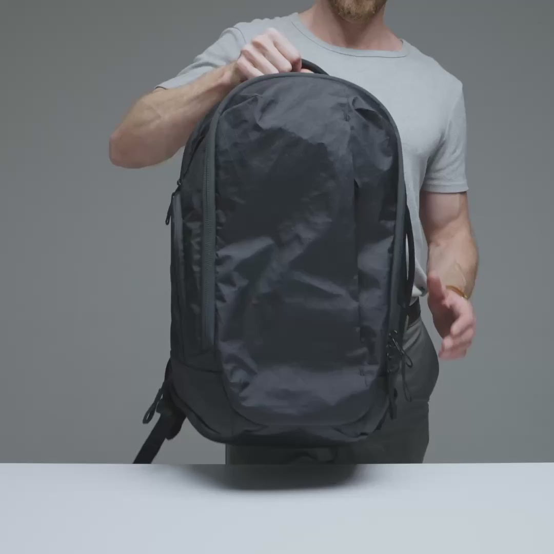 Max Backpack 30L / 32L