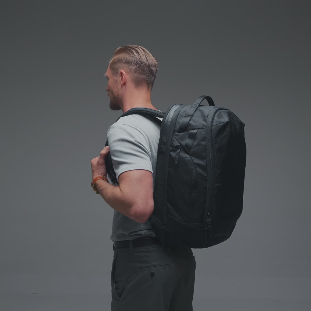 Max Backpack 30L / 32L