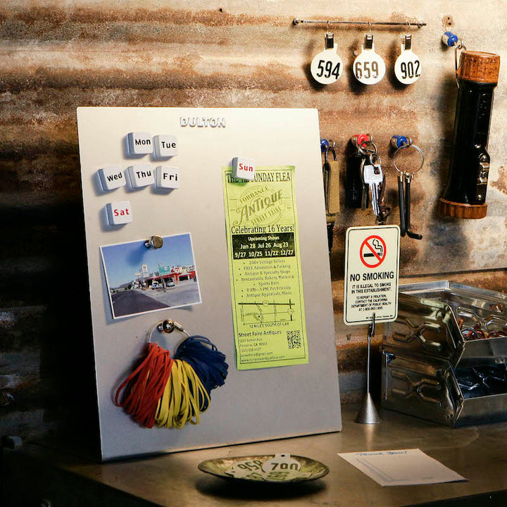 Magnet Stand Sliver DULTON