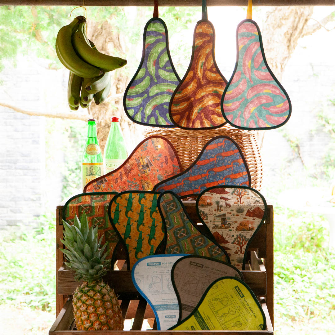 Pop-Up Hand Fan DULTON