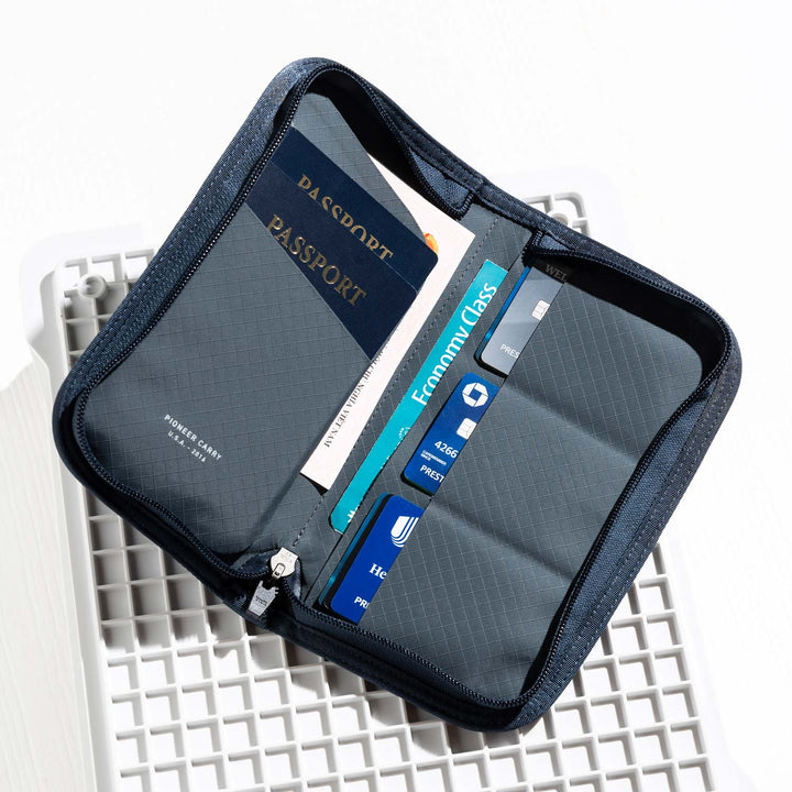 Co Pilot Travel Wallet 2.0 Pioneer Carry