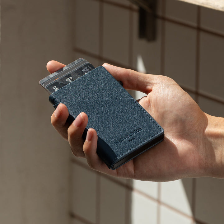 Slide Card Wallet | Magnetic Native Union