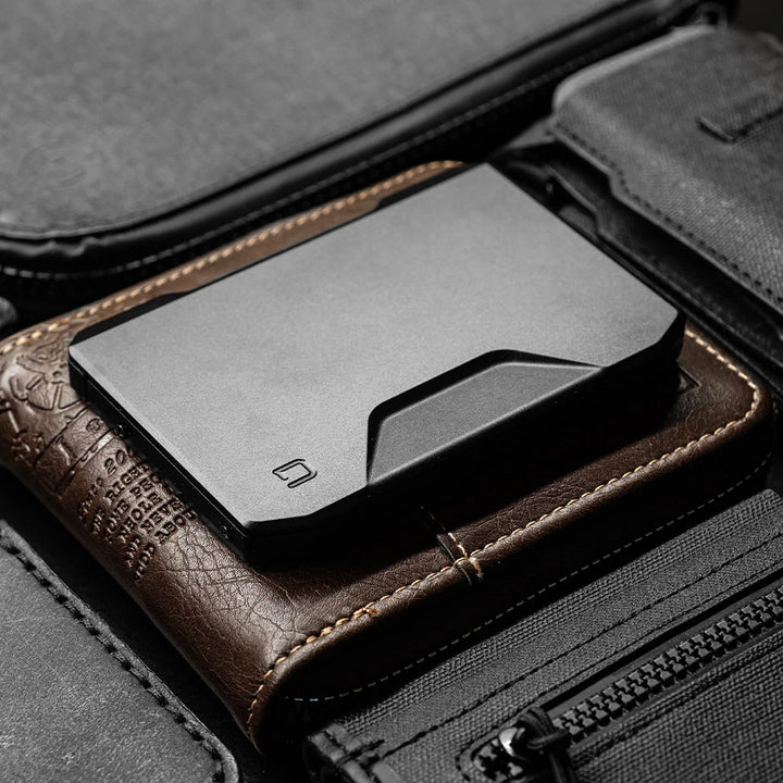 SK1 SLIDE KICK WALLET Dango