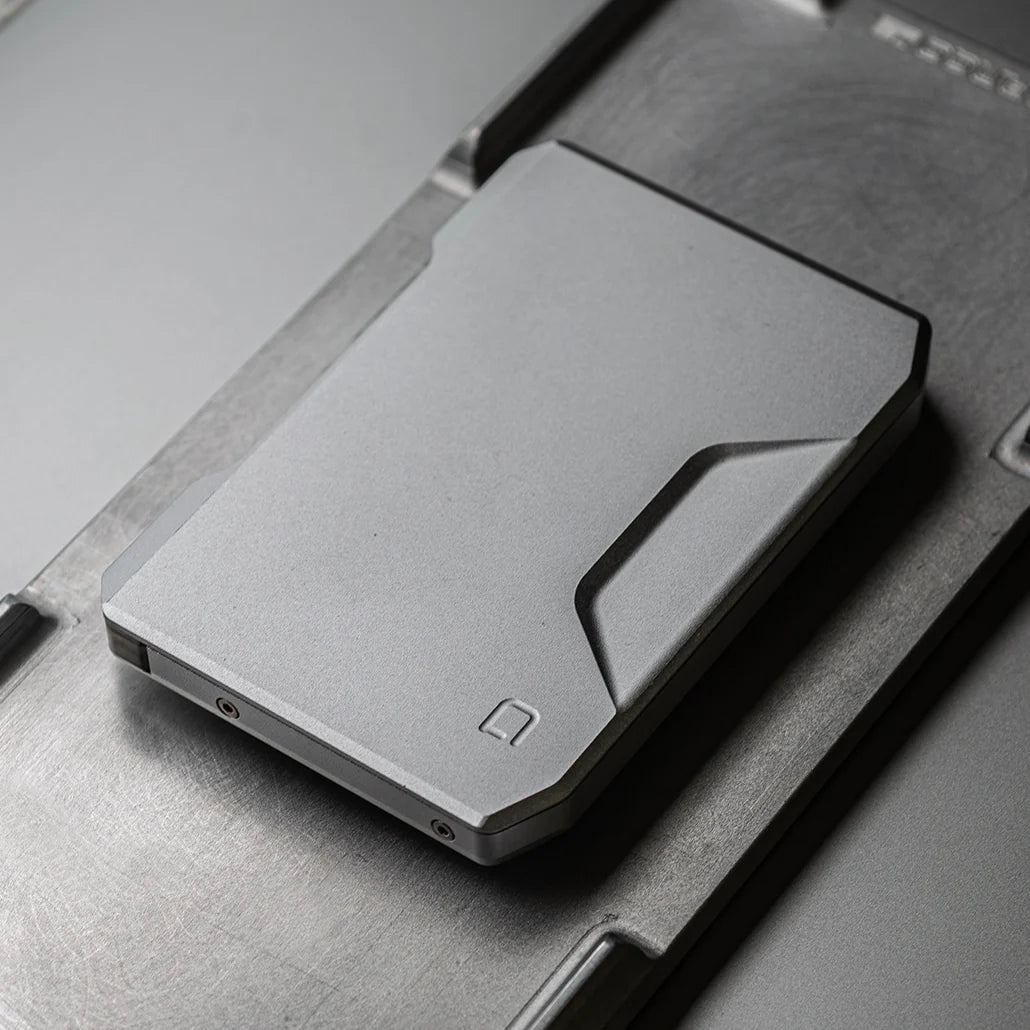 SK1 SLIDE KICK WALLET Dango