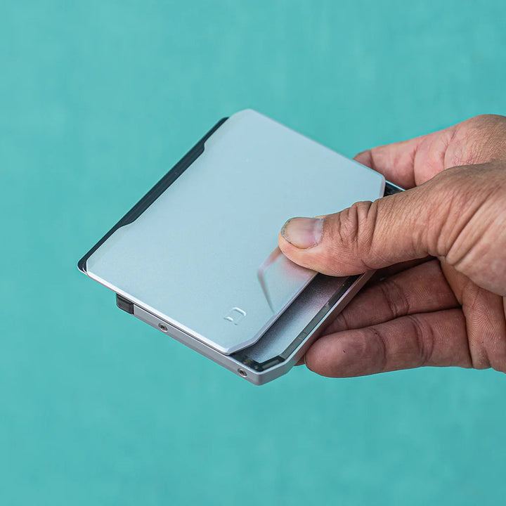 SK1 SLIDE KICK WALLET Dango