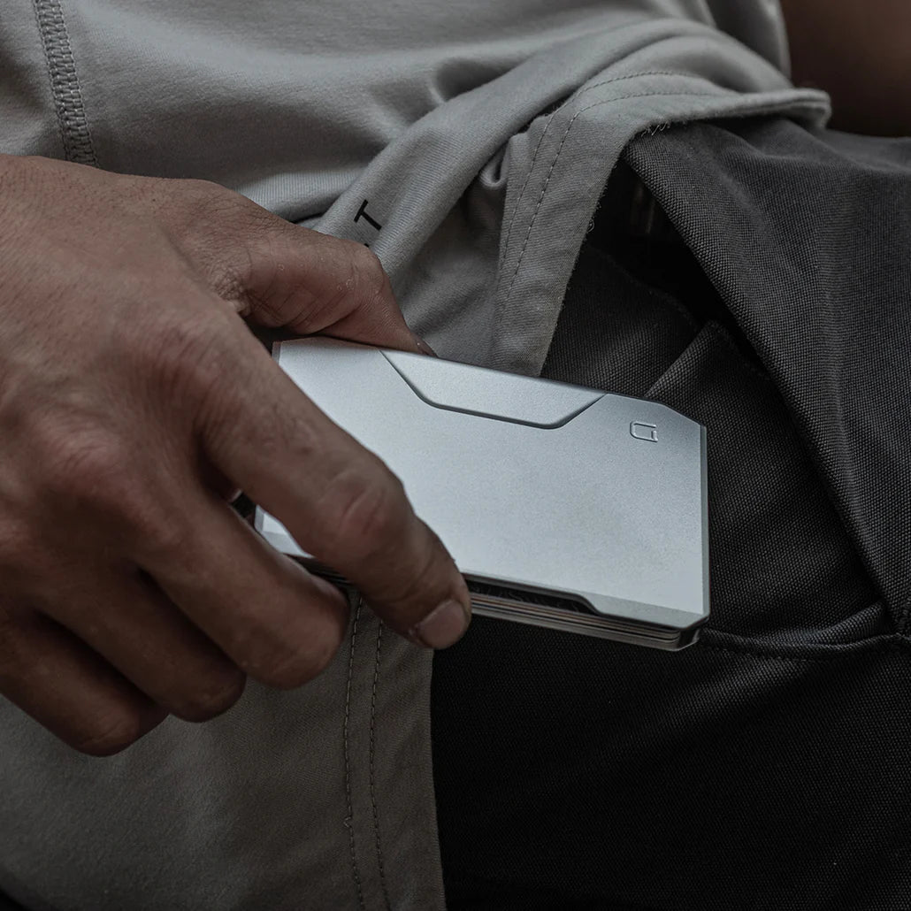 SK1 SLIDE KICK WALLET Dango