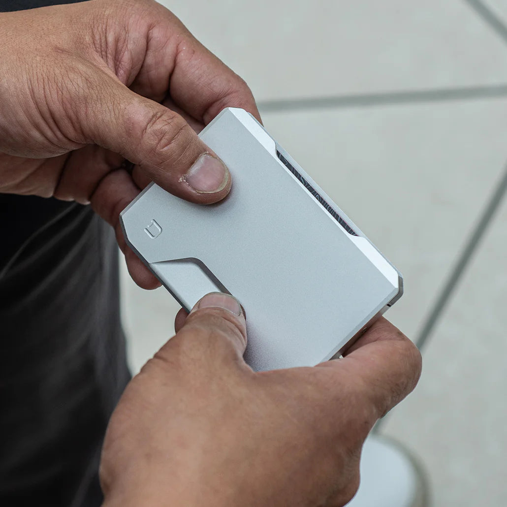 SK1 SLIDE KICK WALLET Dango