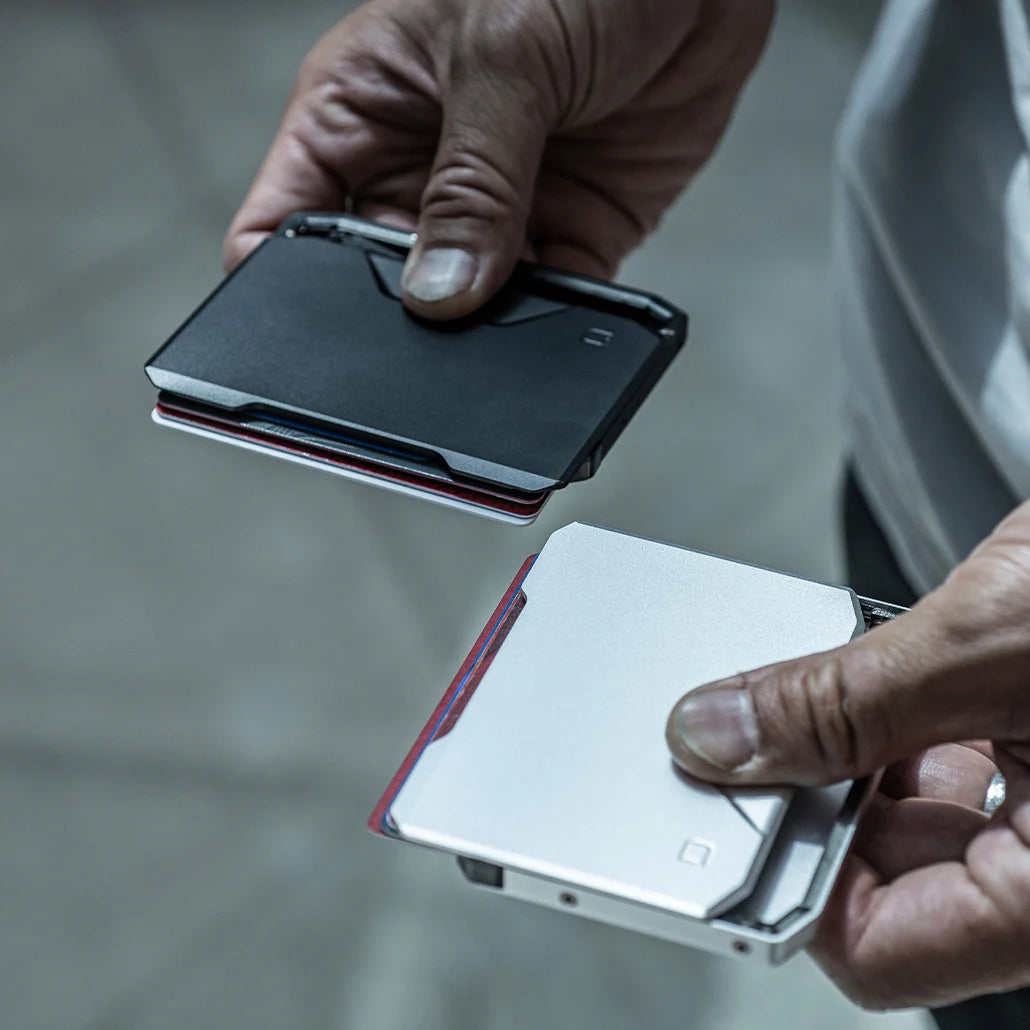 SK1 SLIDE KICK WALLET Dango